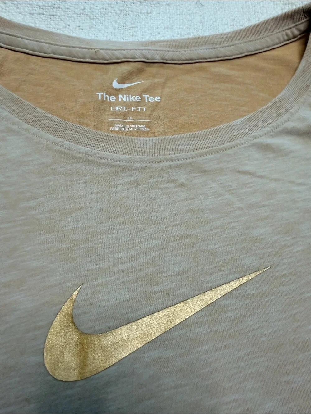 Nike Men’s Beige Tank Top with Gold Swoosh